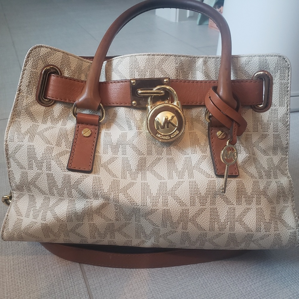 Satchel Purse with matching wallet